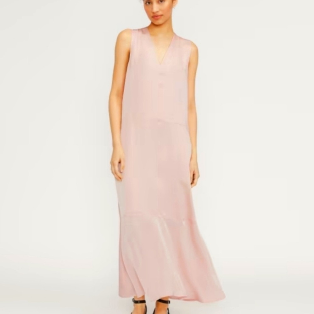NWT Everlane v-neck satin flowy maxi dress in petal pink XXS